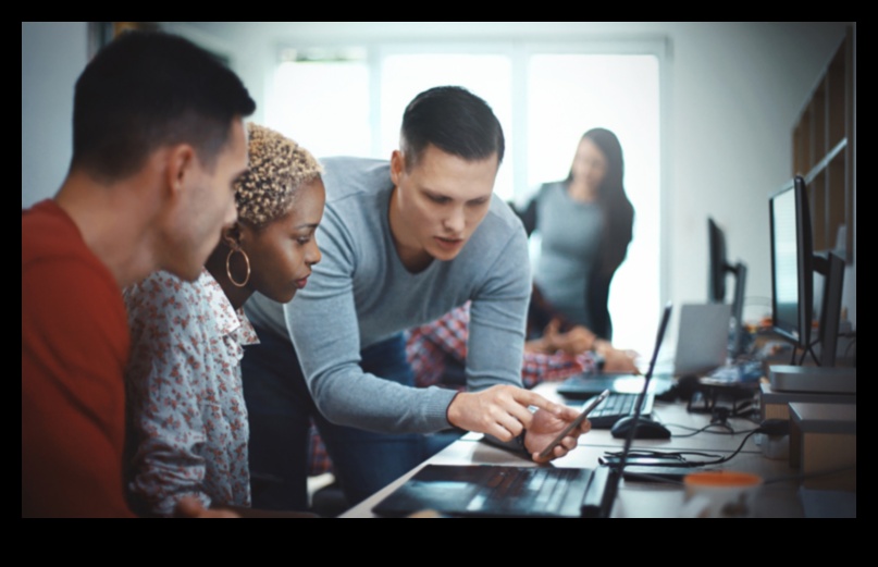 Conversații în spațiul de conținut Construirea relațiilor prin media digitală 3 Conversații în spațiul de conținut: construirea de relații prin media digitală